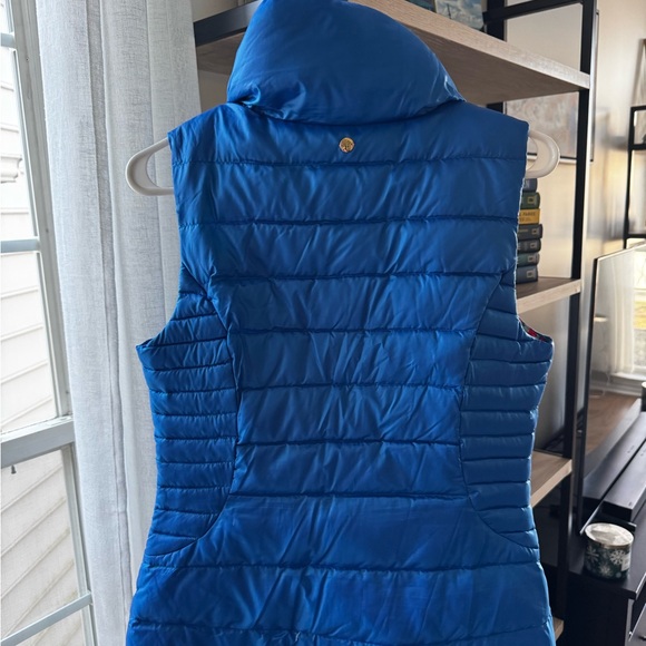 Lilly Pulitzer Allie packable down puffer vest in Brewster blue small - Picture 5 of 5